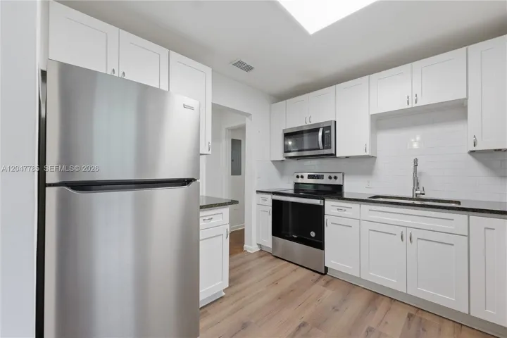 Kitchen (v2)