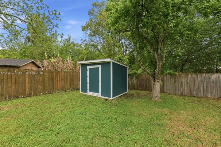 Shed