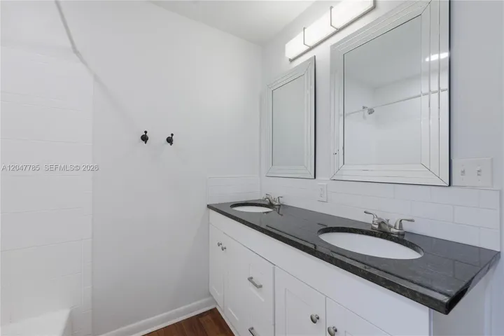 Bathroom (v2)