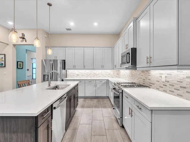 Full upgraded Stainless Steel appliance package