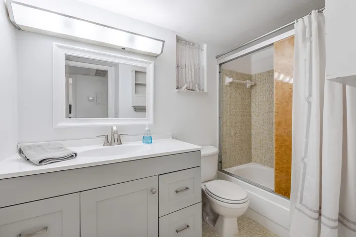 2615NGardenDr307LakeWorth-8