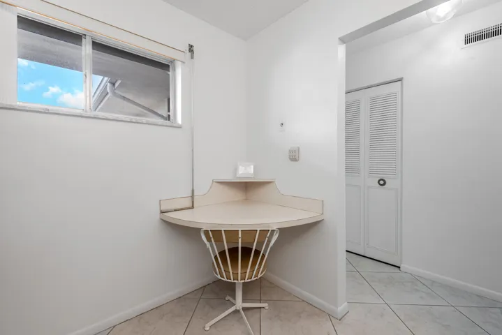 2615NGardenDr307LakeWorth-6
