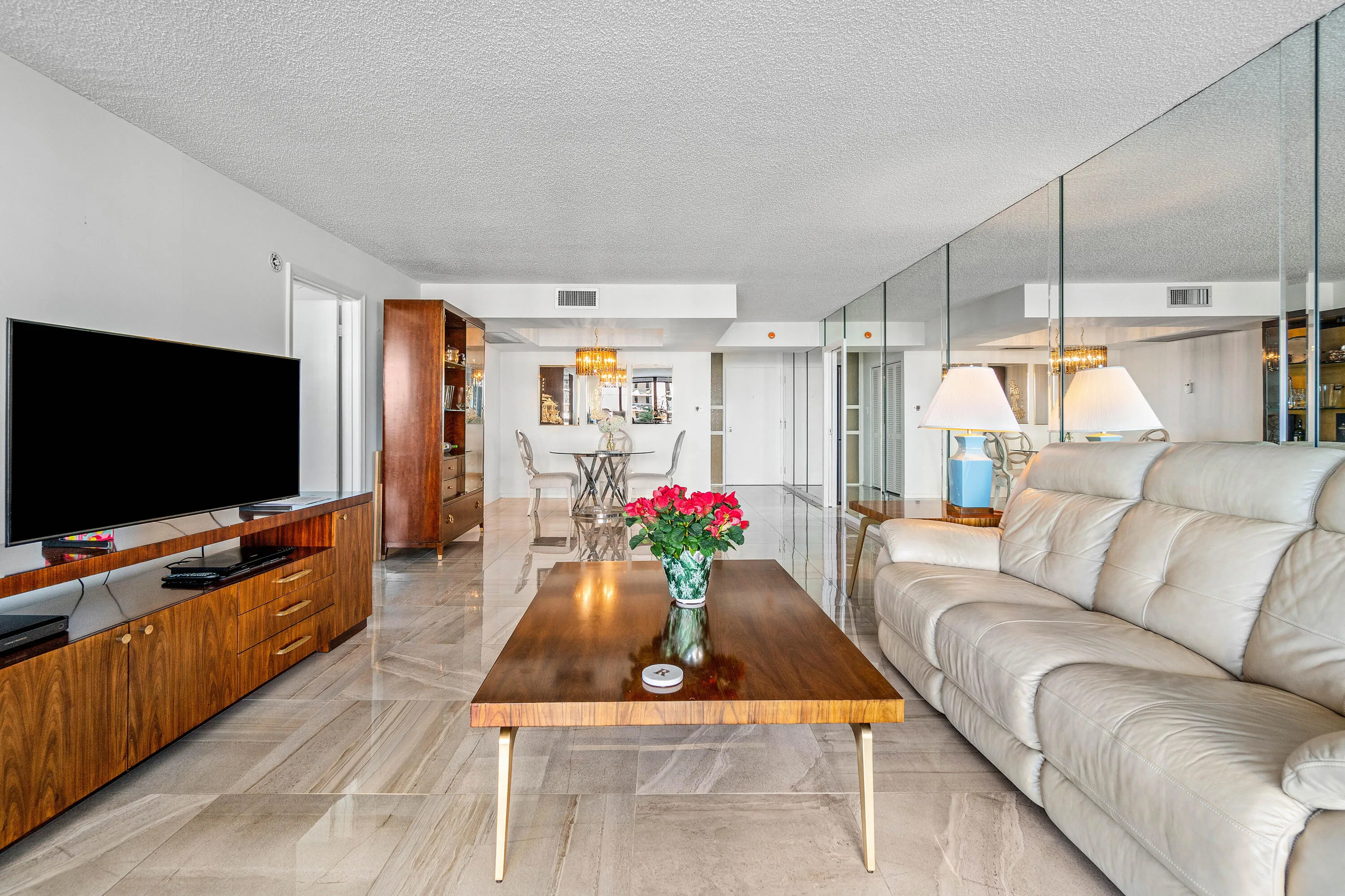 013-5380NorthOceanDrive-5G-RivieraBeach-