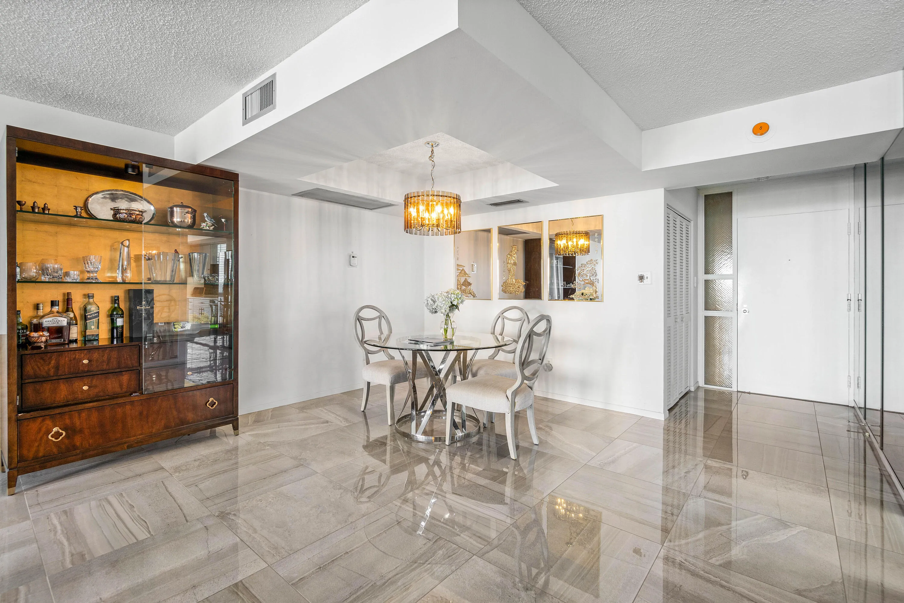 016-5380NorthOceanDrive-5G-RivieraBeach-