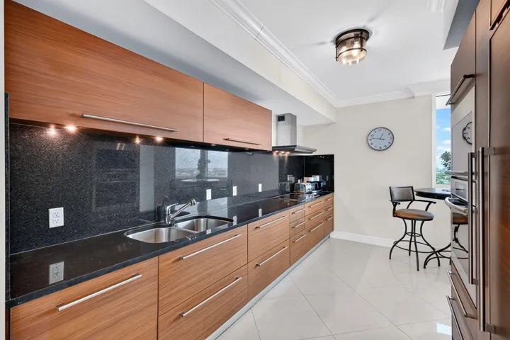 21-web-or-mls-699A4564