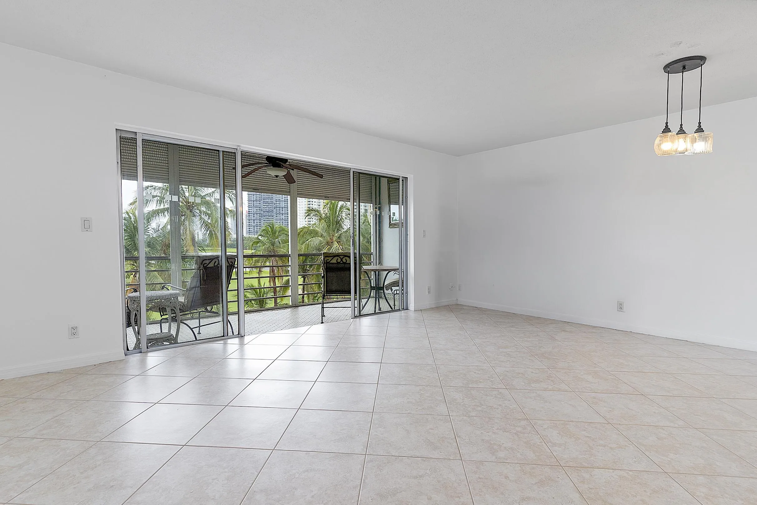 - 300 Northeast 14th Avenue, Hallandale