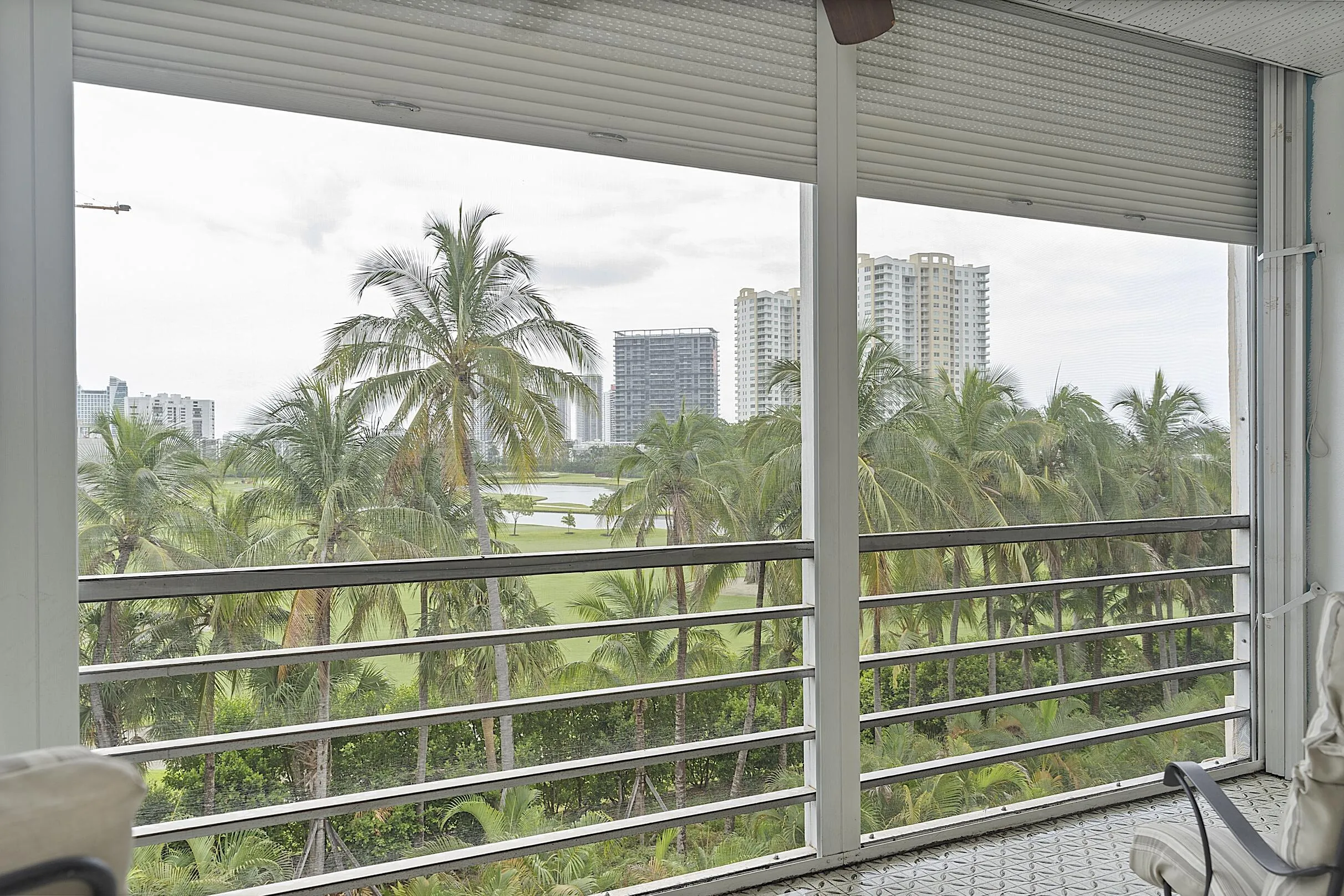 - 300 Northeast 14th Avenue, Hallandale