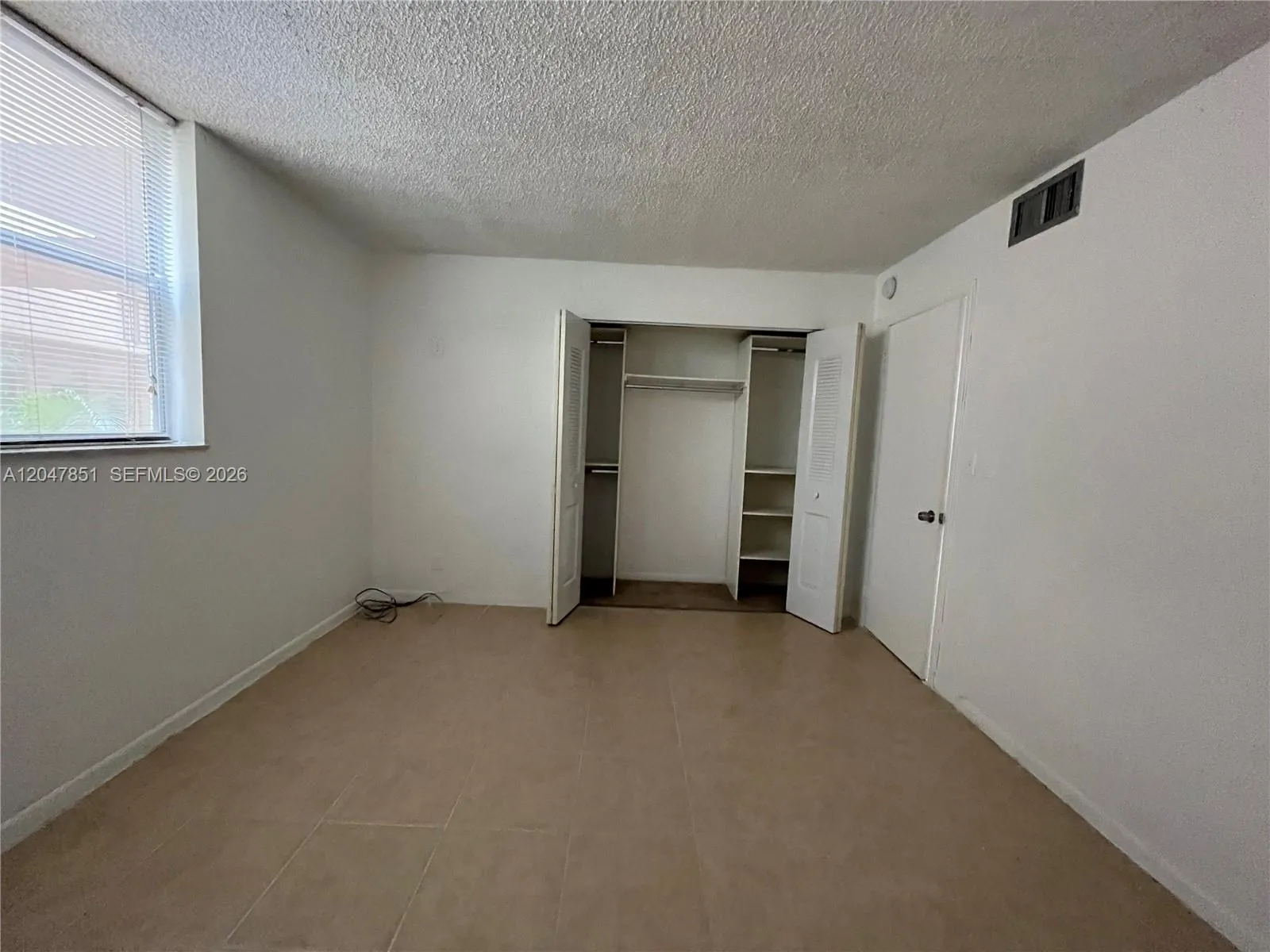 2nd bedroom large closet 2nd bedroom large closet