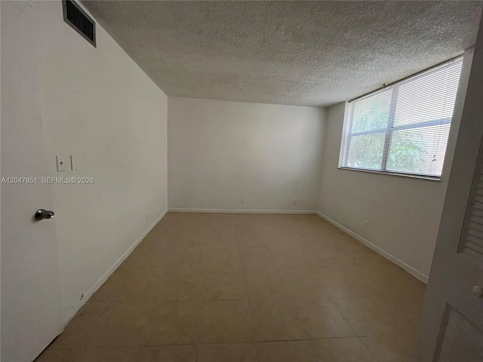 2nd bedroom 2nd bedroom