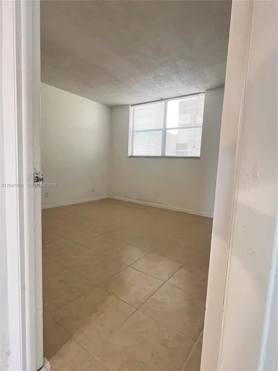 2nd bedroom 2nd bedroom