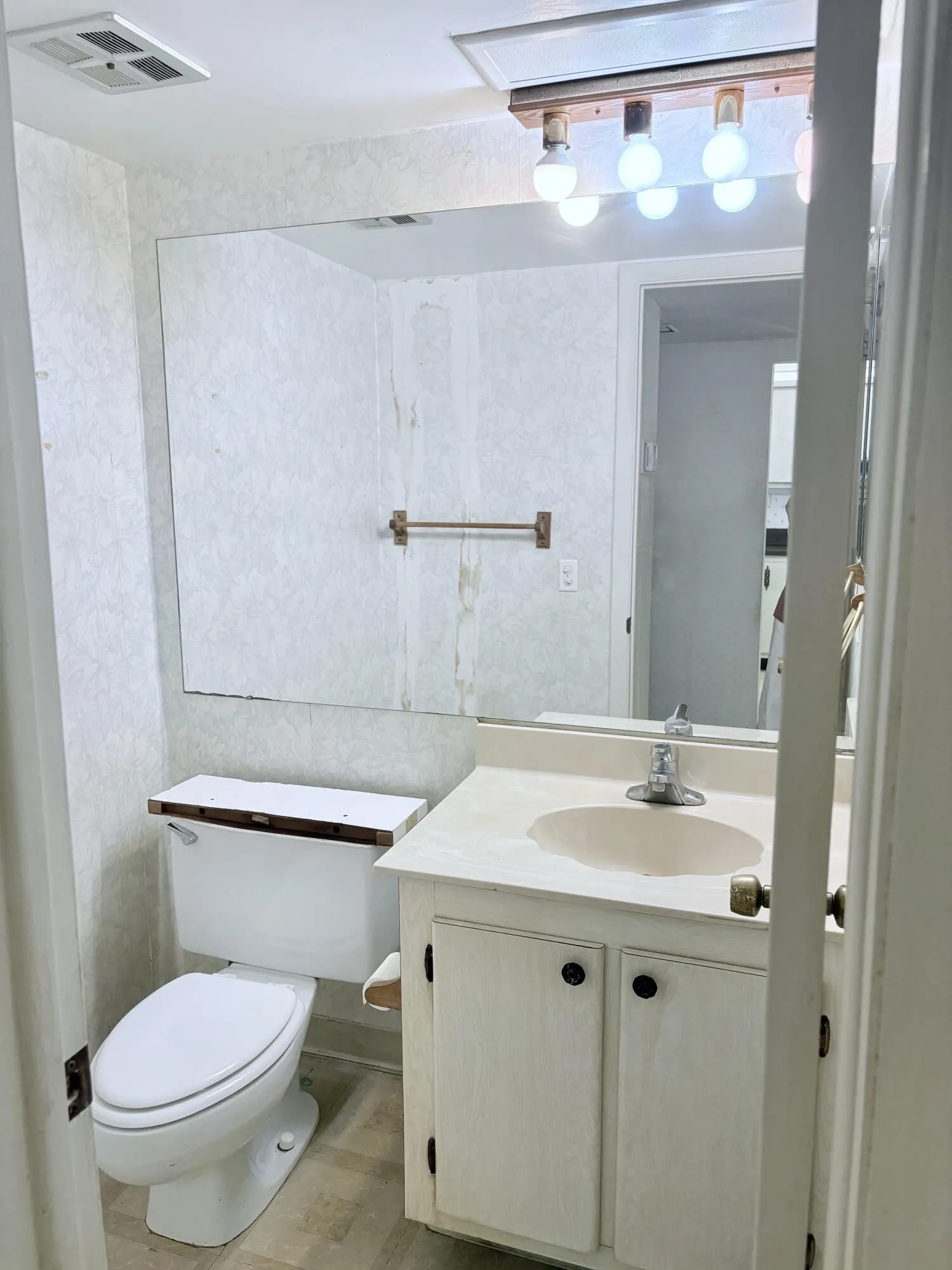1/2 bath for guests.