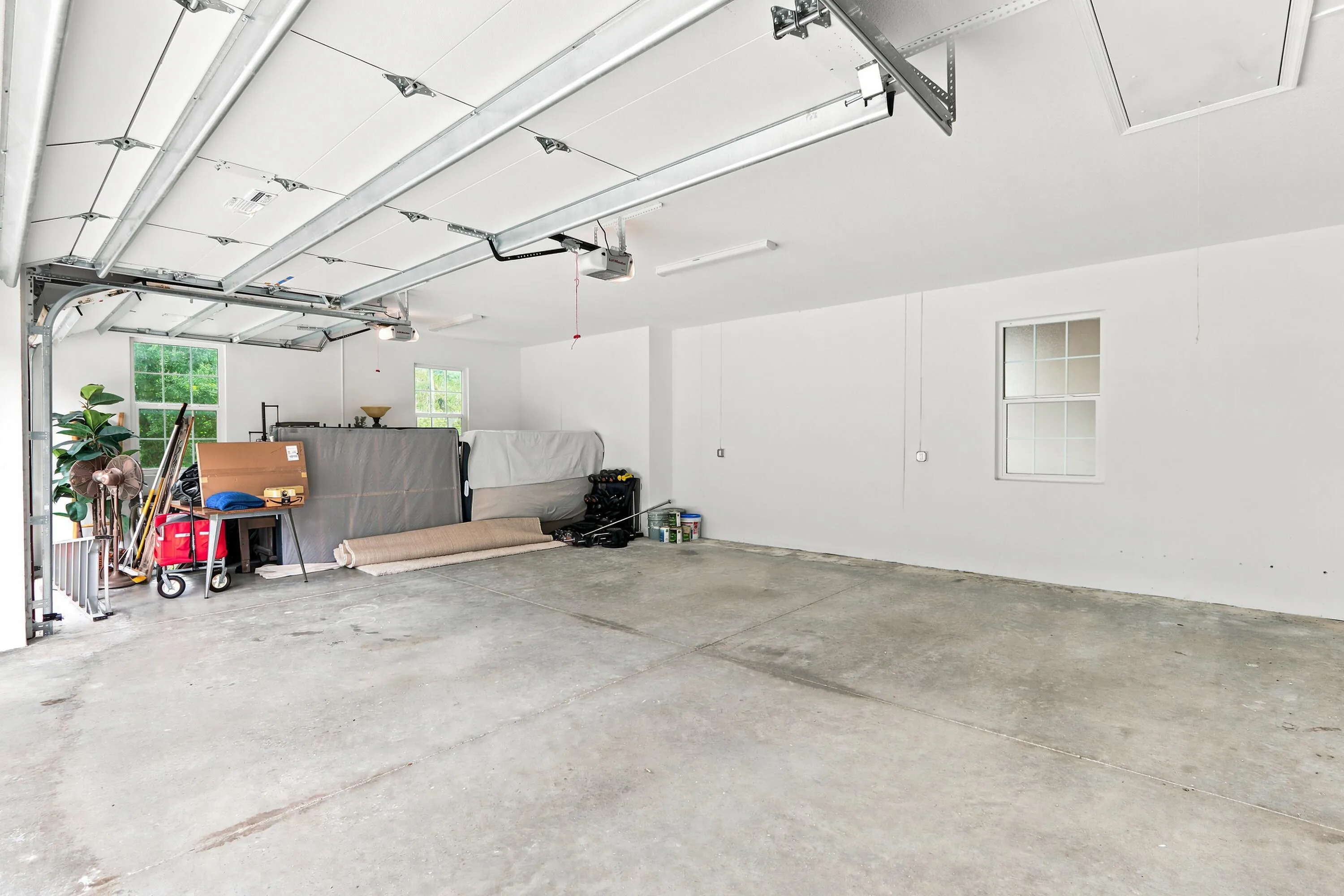 67_63. garage