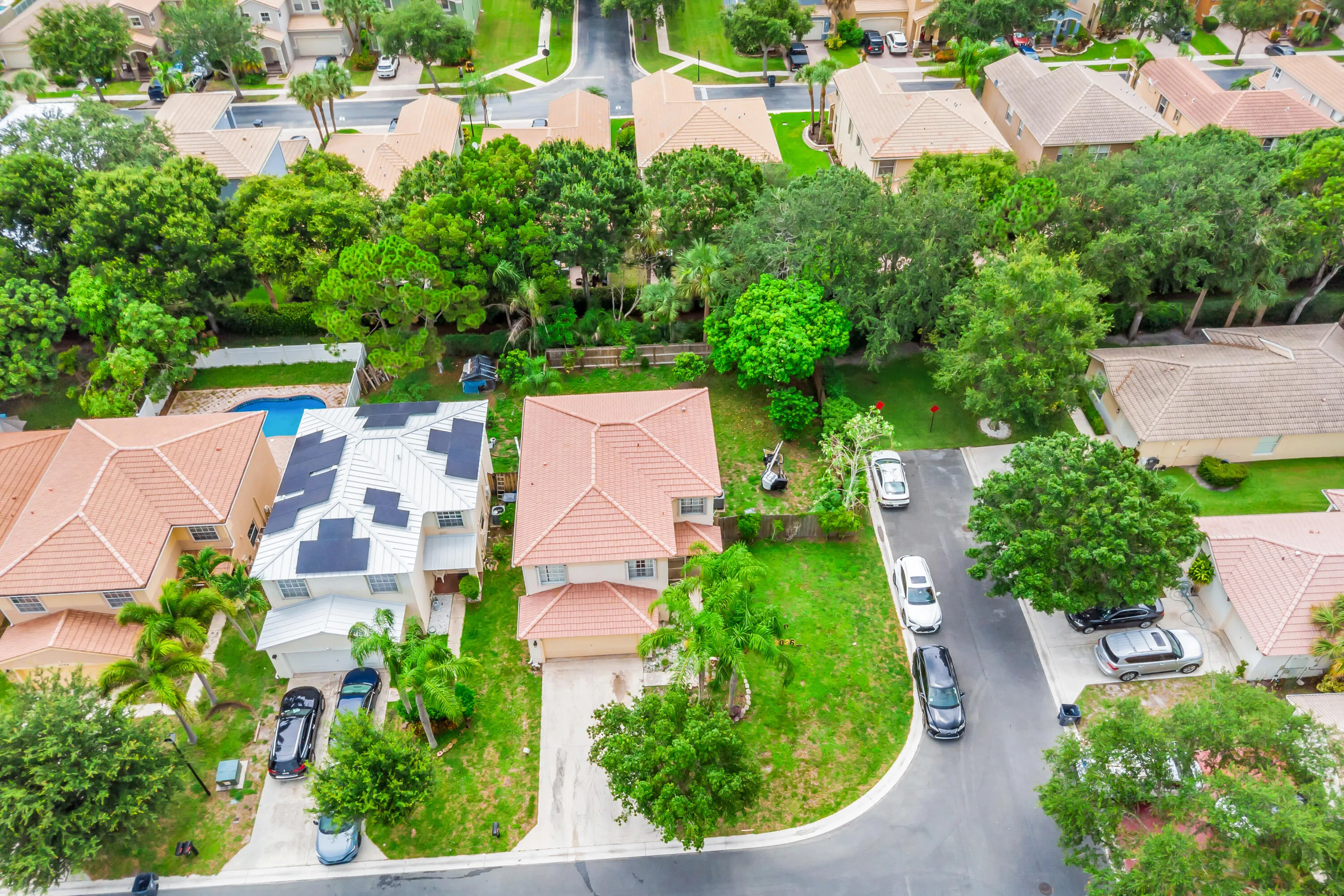 BIRD EYE VIEW HOME