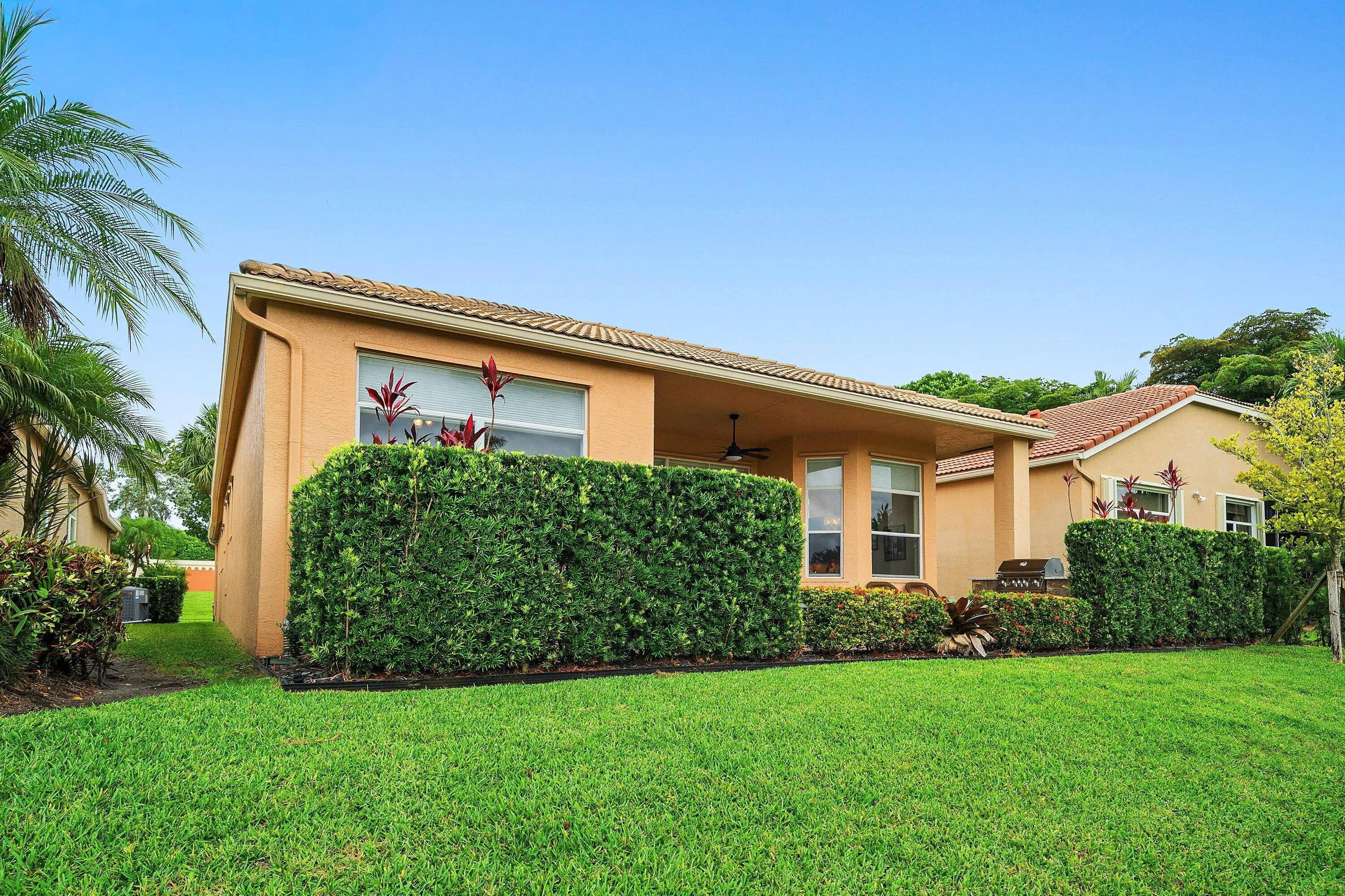 043-8769ViaGrandeEast-Wellington-FL-3341