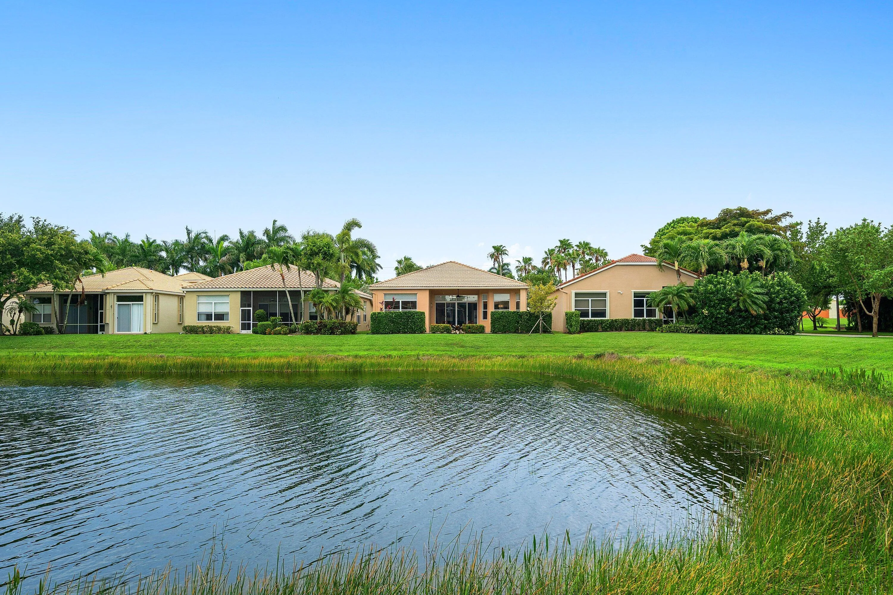 045-8769ViaGrandeEast-Wellington-FL-3341