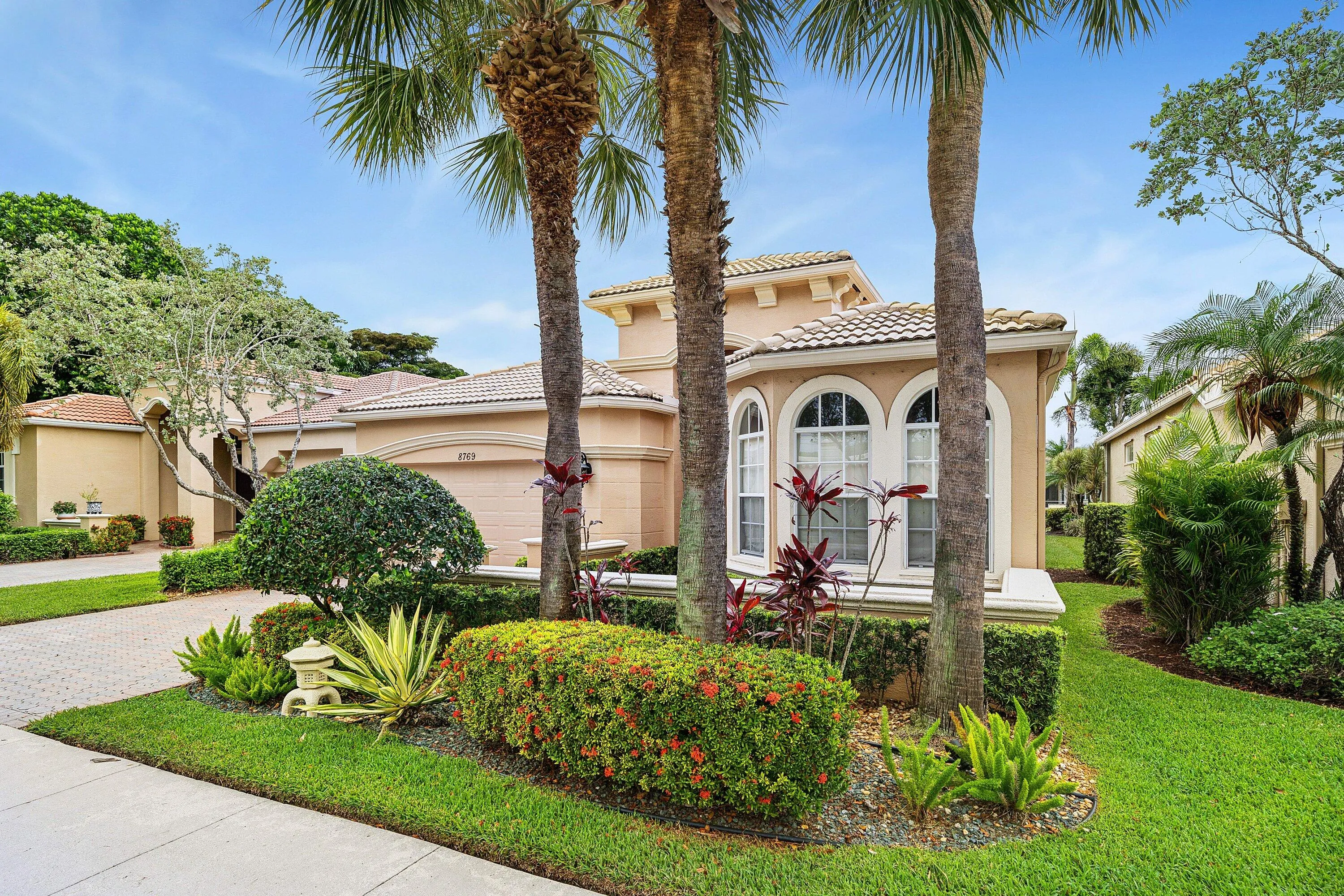 003-8769ViaGrandeEast-Wellington-FL-3341