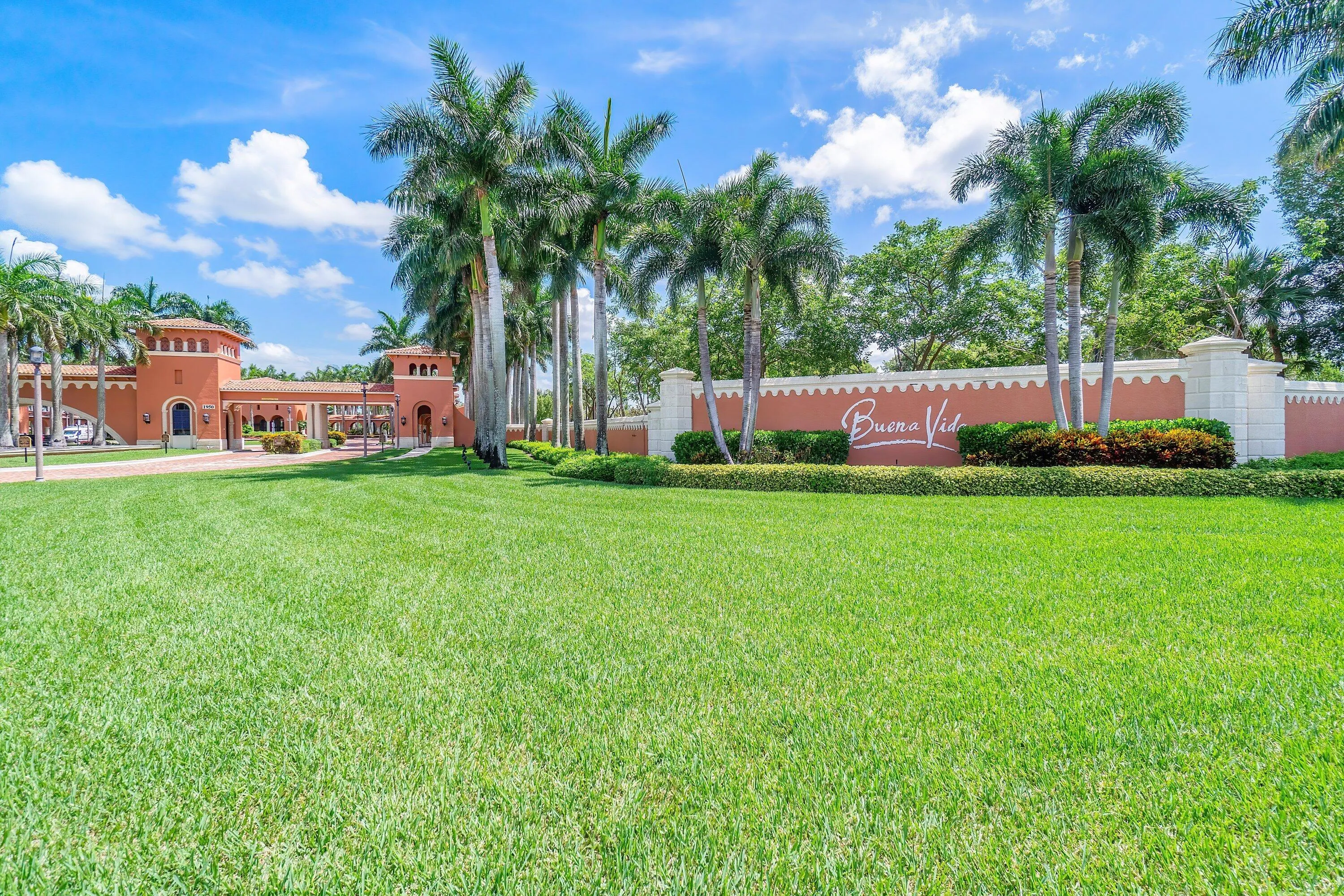 064-8769ViaGrandeEast-Wellington-FL-3341