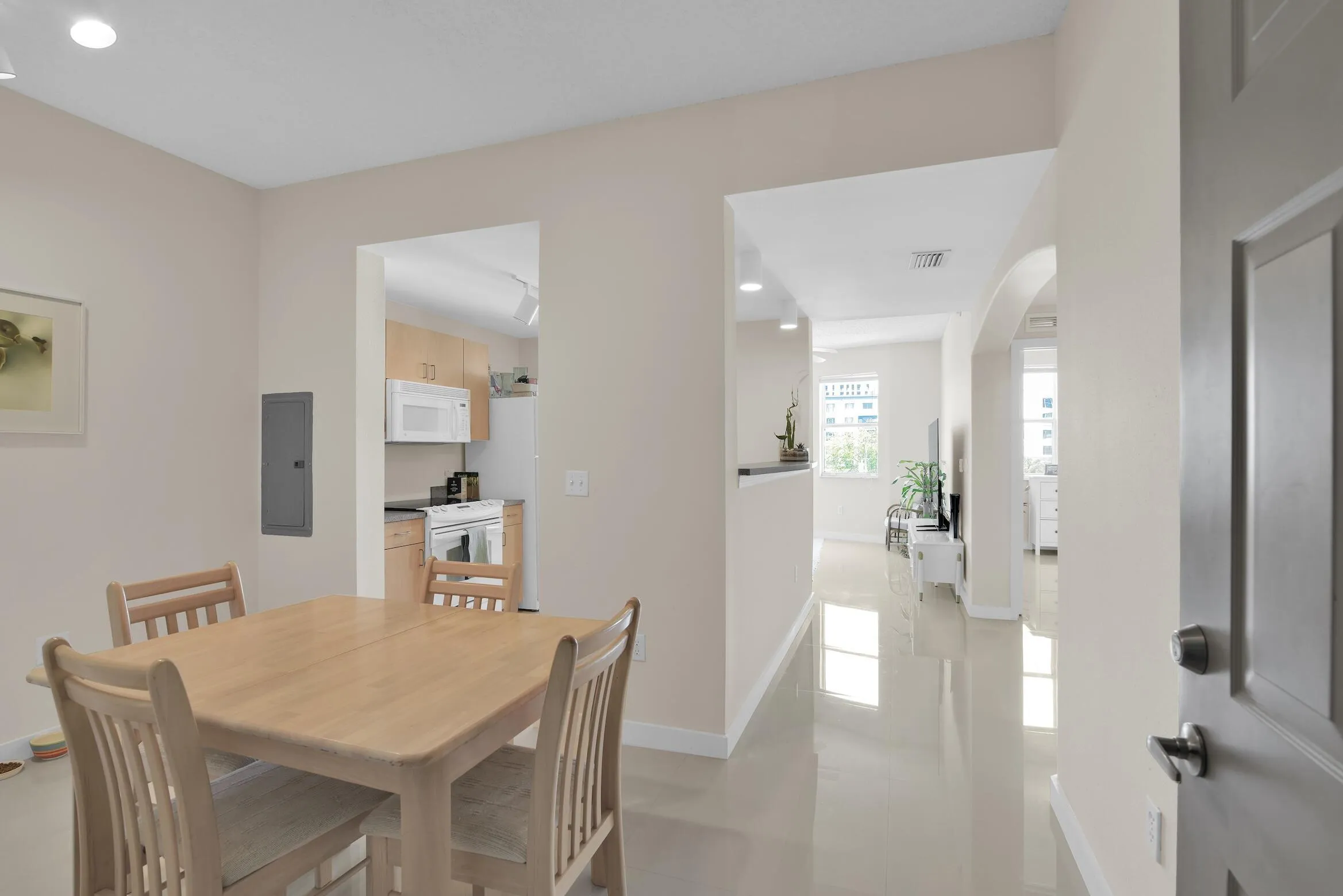 553 NE Third Ave 432 Fort Lauderdale -1