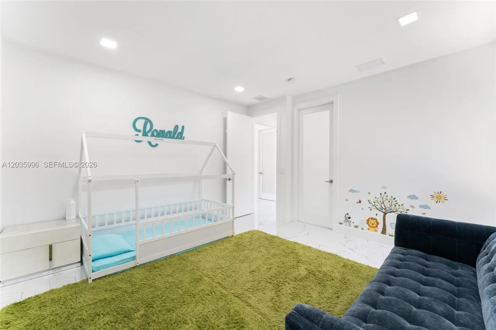 Property photo 24