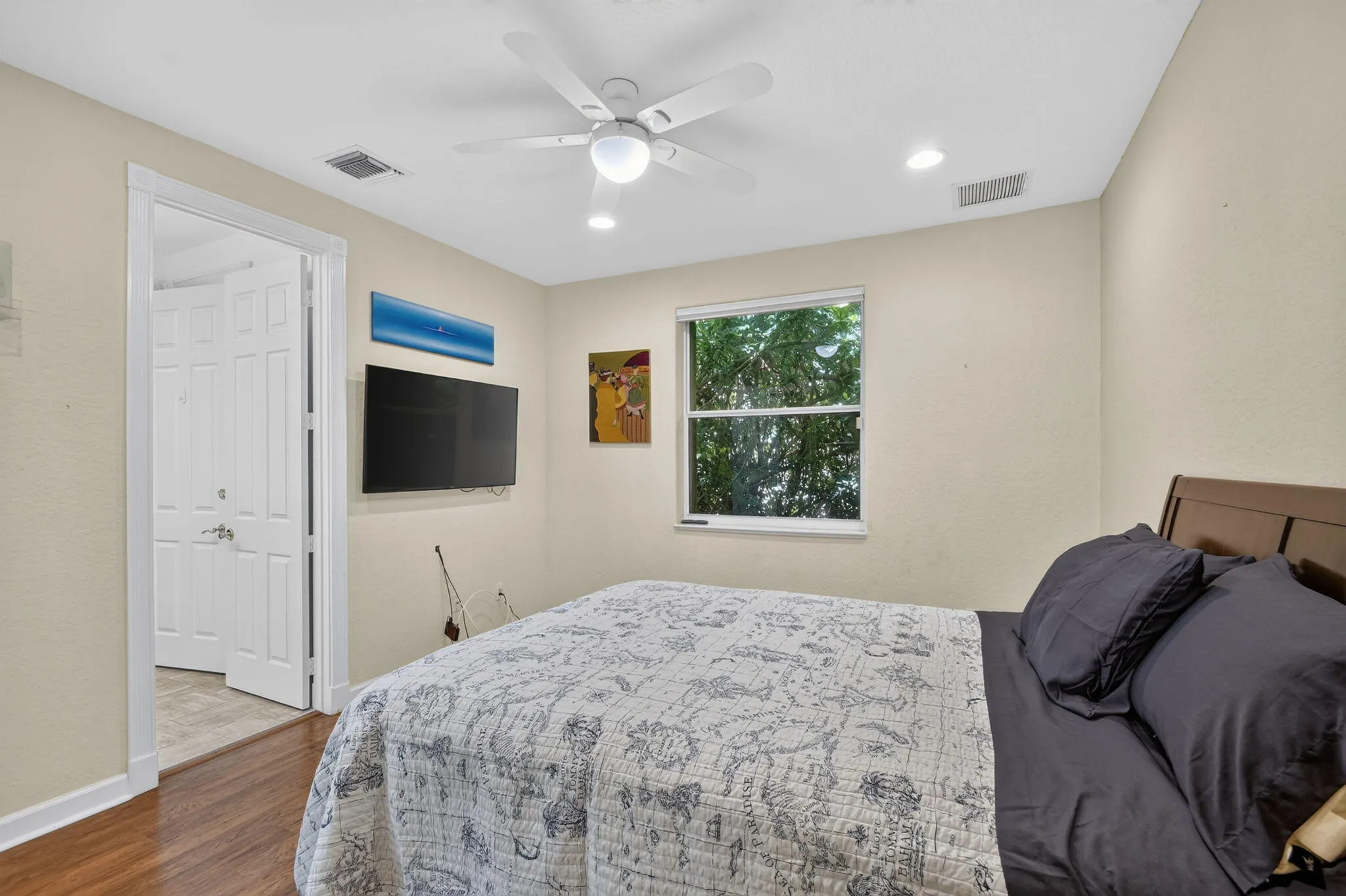 Guest Bedroom 3