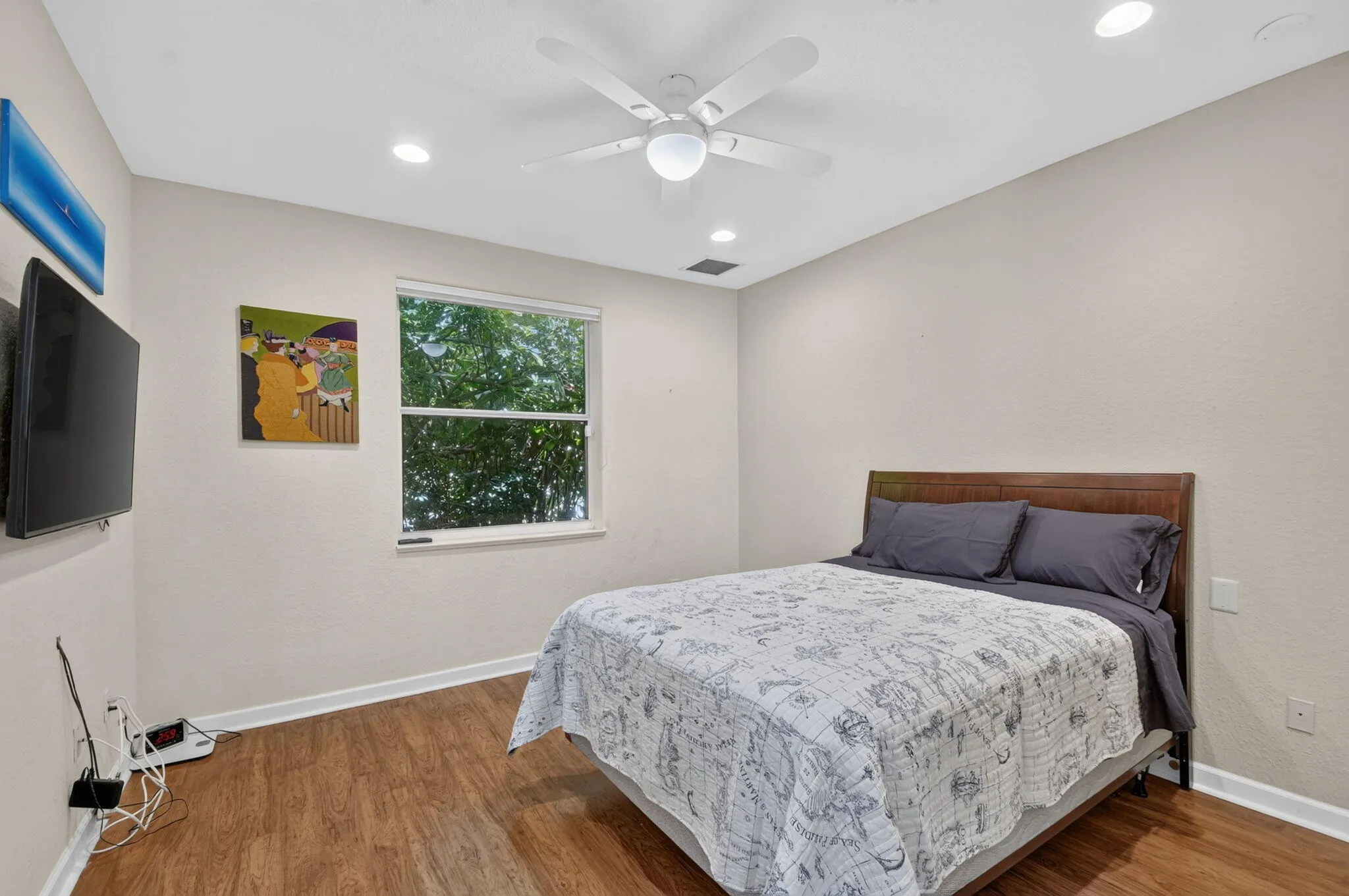 Guest Bedroom 3