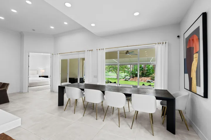 16-web-or-mls-A7409809