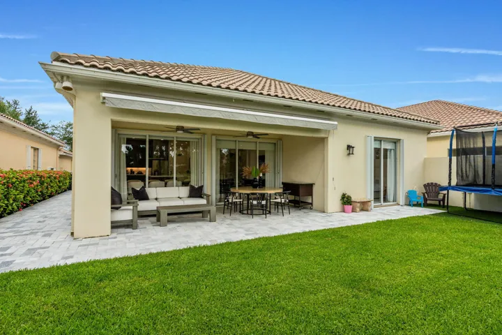 35-web-or-mls-A7409841