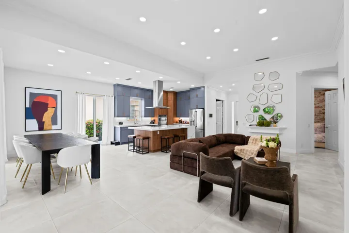14-web-or-mls-A7409779