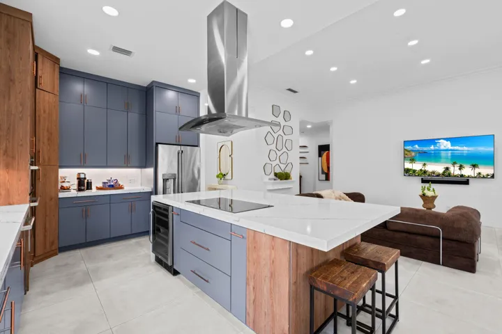 12-web-or-mls-A7409806