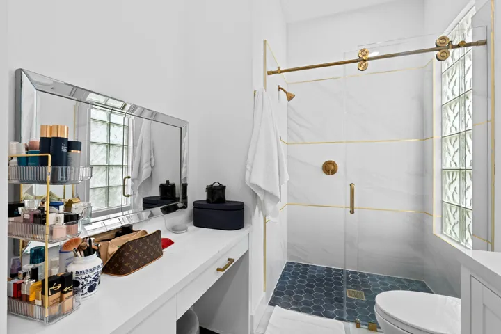 26-web-or-mls-A7409776