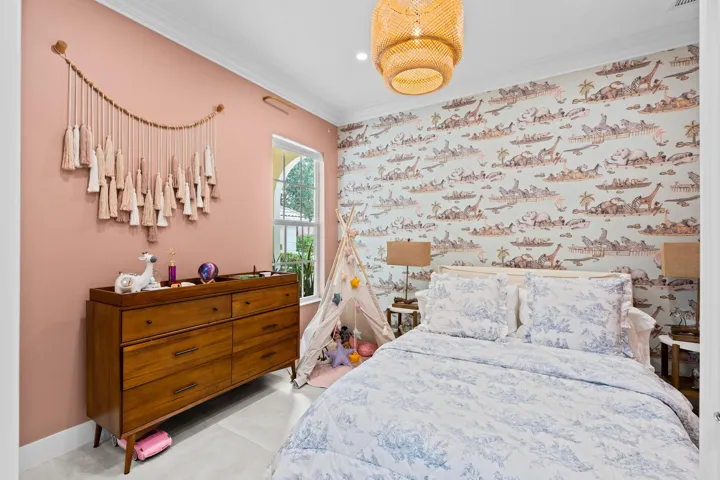 27-web-or-mls-A7409739