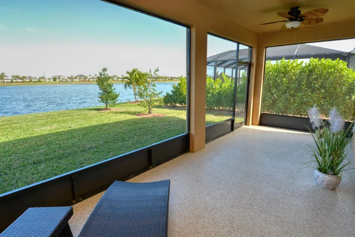 Screened Back Patio