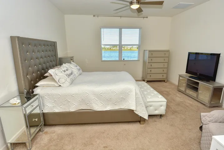 Main Bedroom Suite