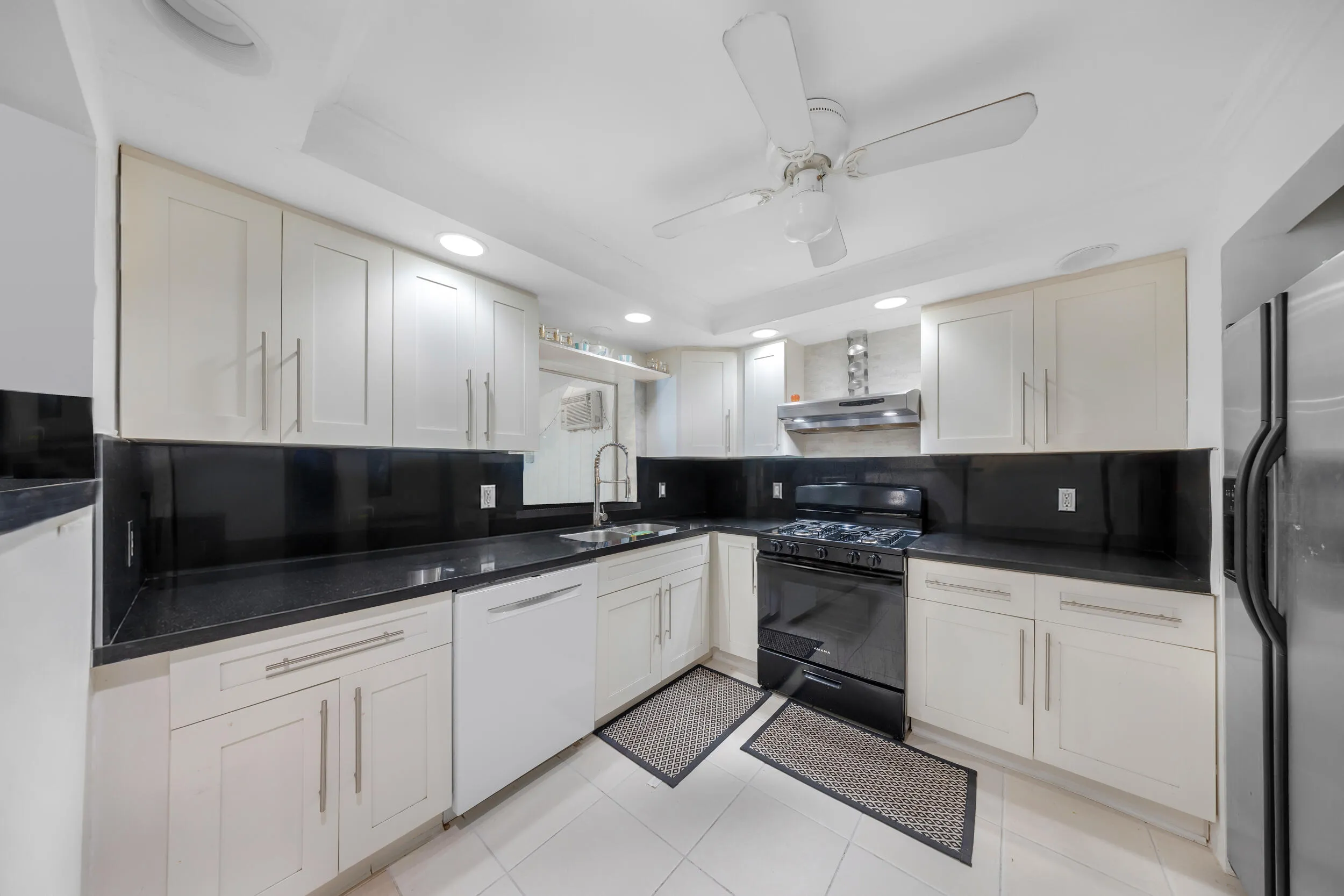 2326 Harding St-Hollywood, Rotem-3
