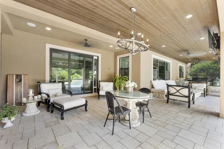 10282 Emerson St_059