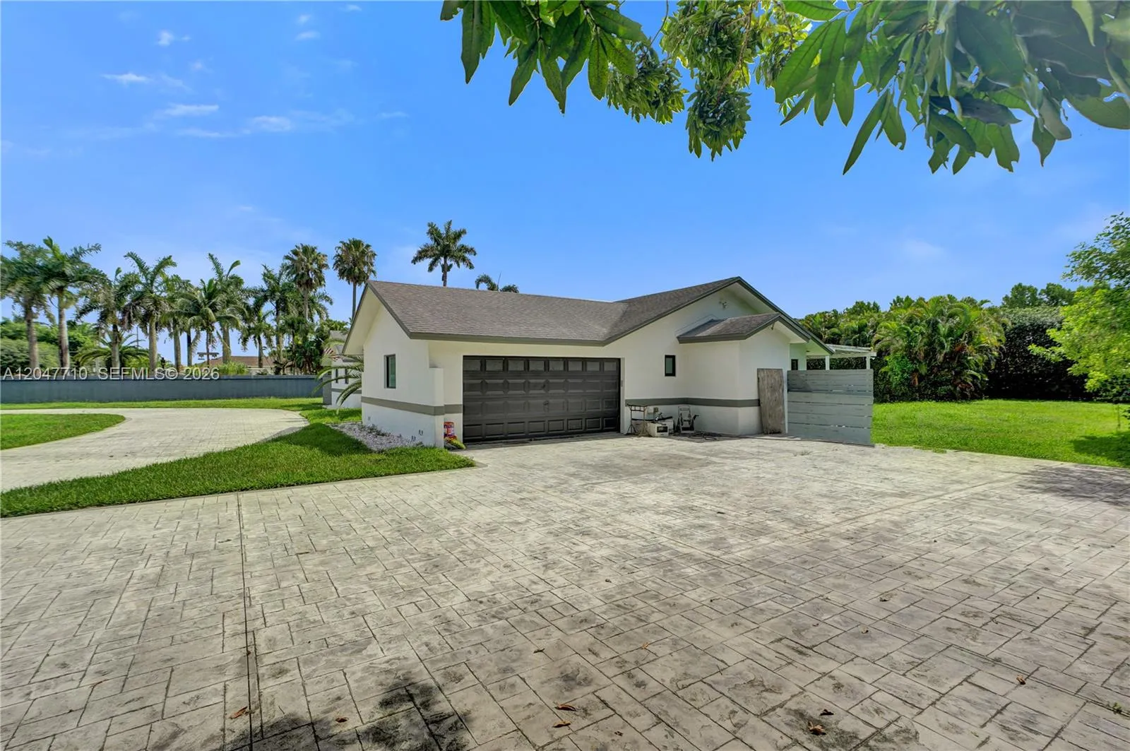 Property photo 32