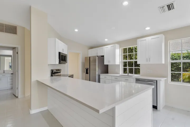 Image00028