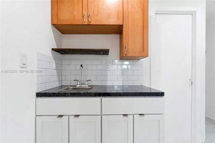 Efficiency Kitchen
