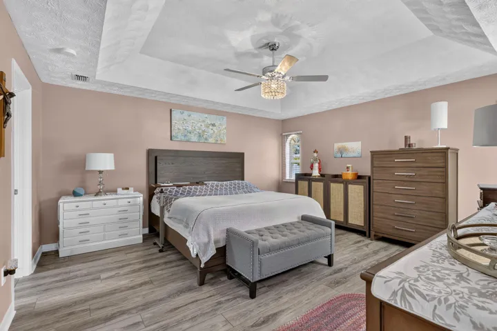 28-web-or-mls-5P1A3413