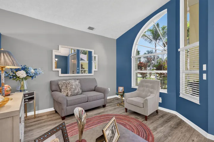9-web-or-mls-5P1A3363