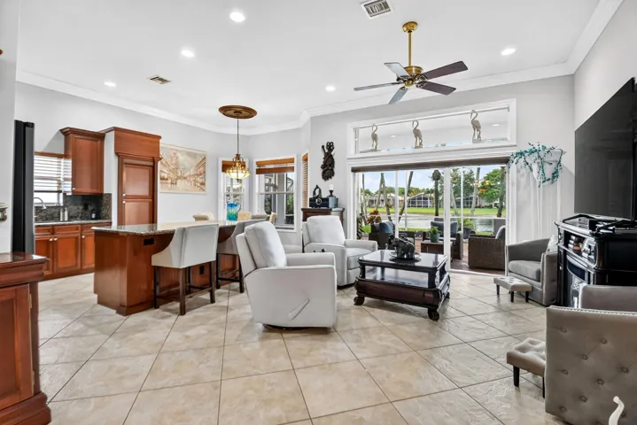 Kitchen/Sitting Room