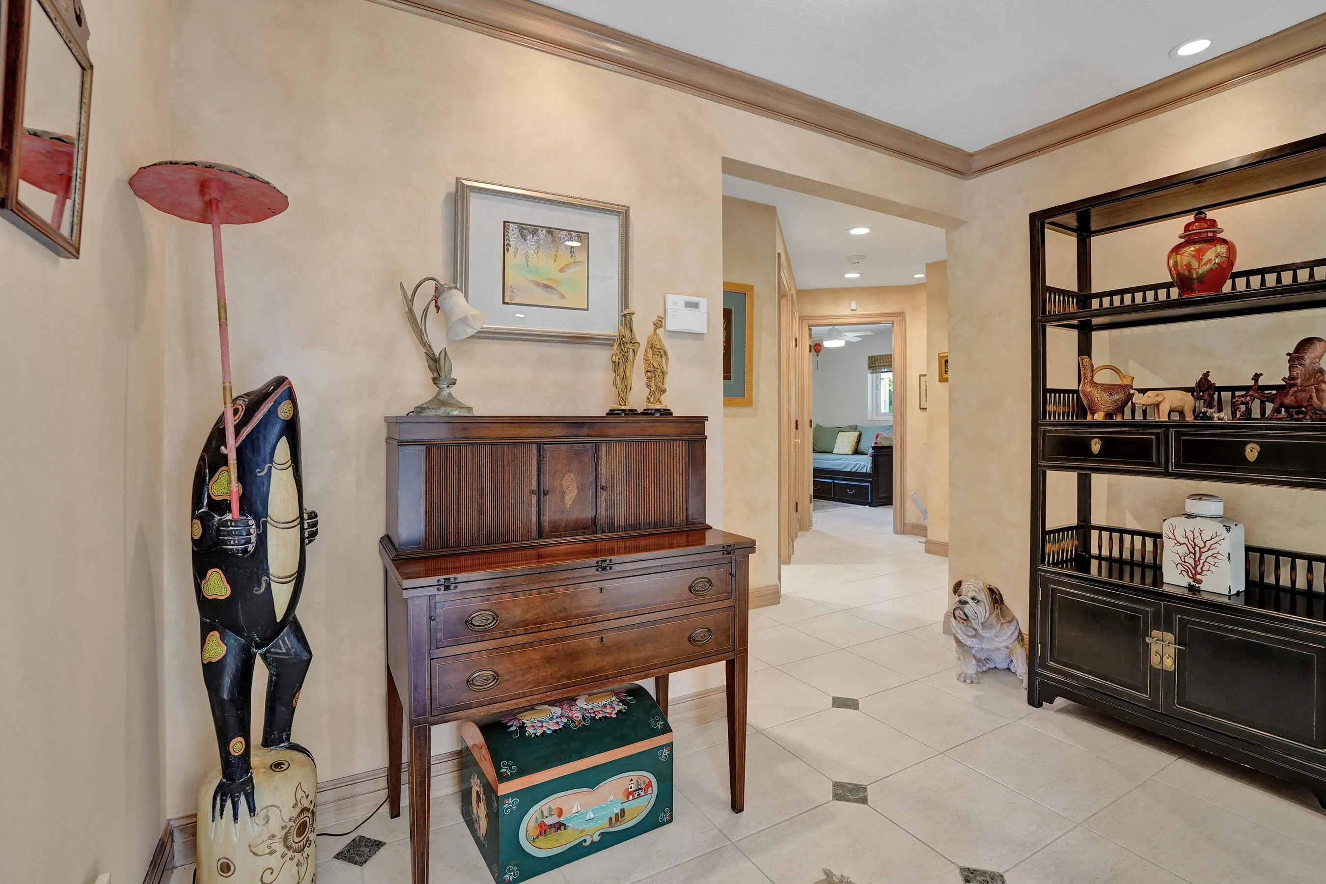 Entry/foyer at front door entrance