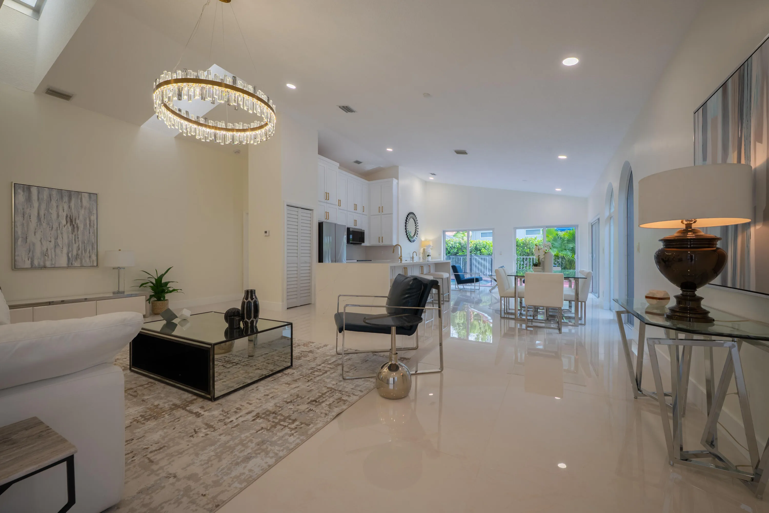 17277 Hampton Blvd_15