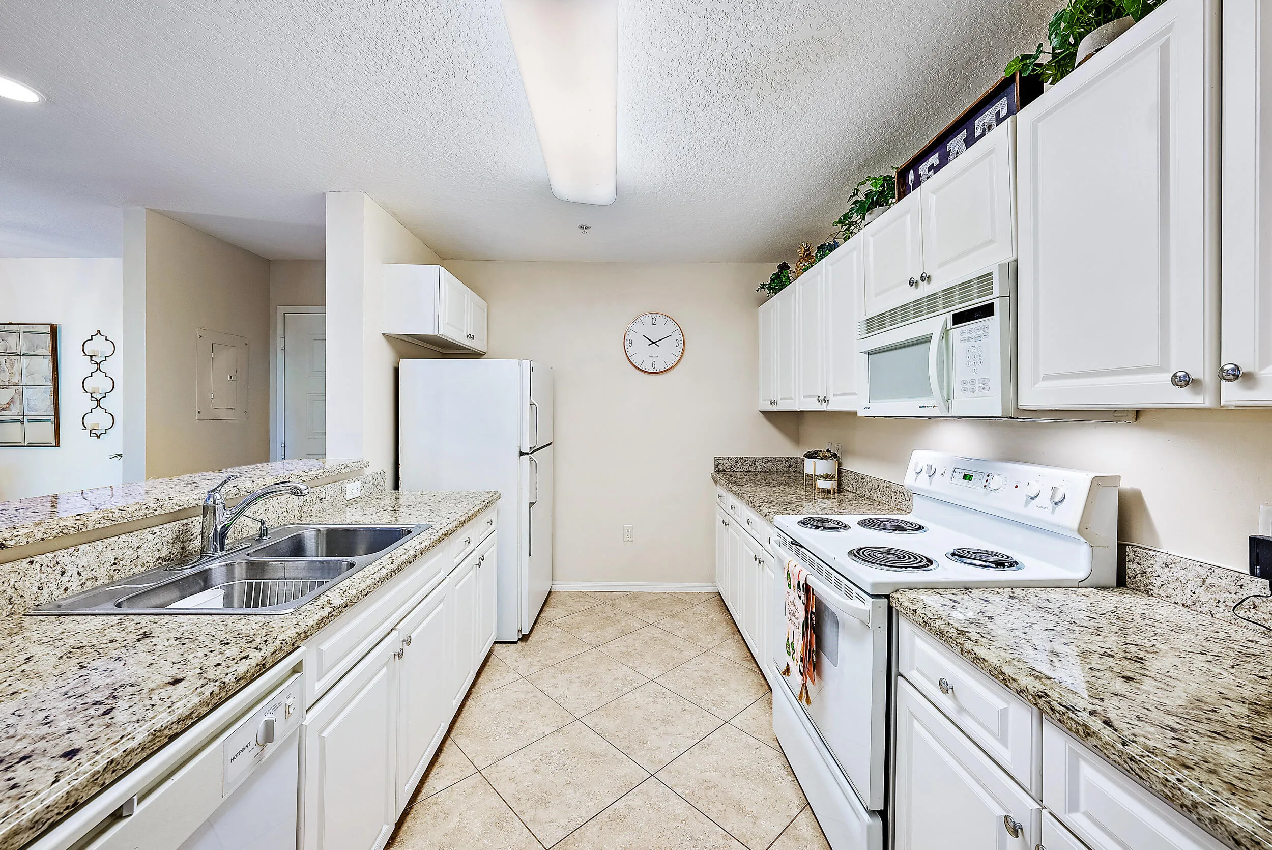 1200 Town Center Dr Unit 225