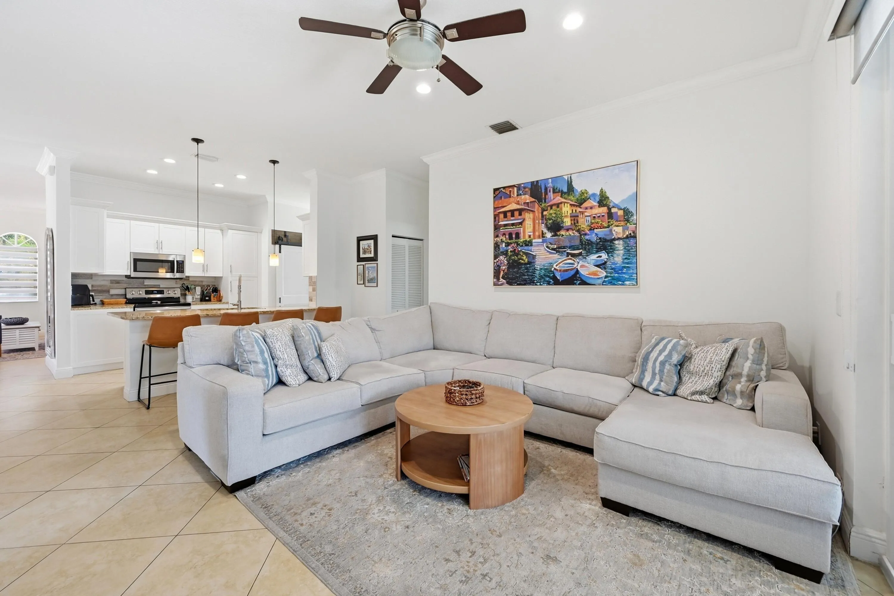 09_living room