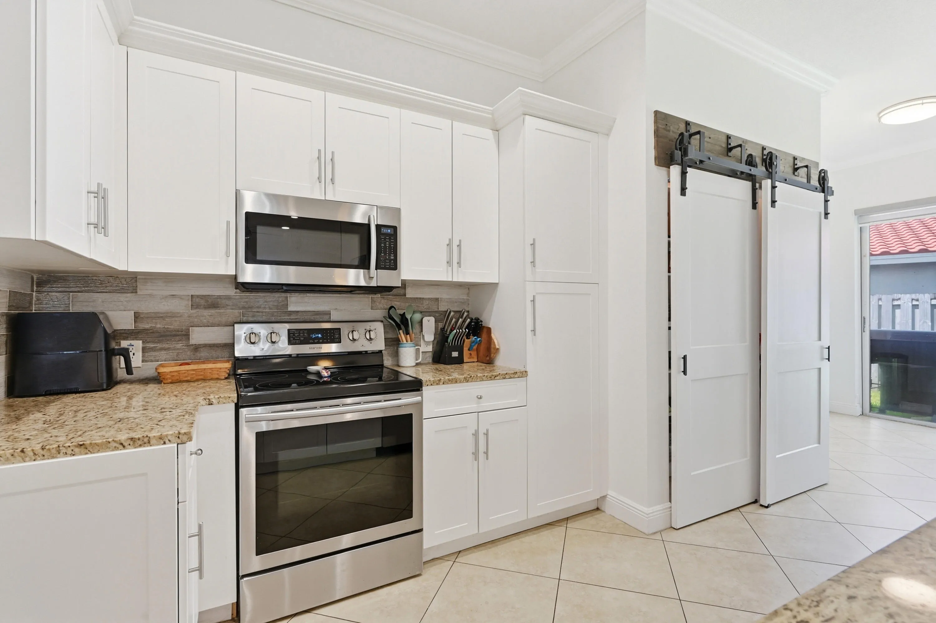 11_kitchen