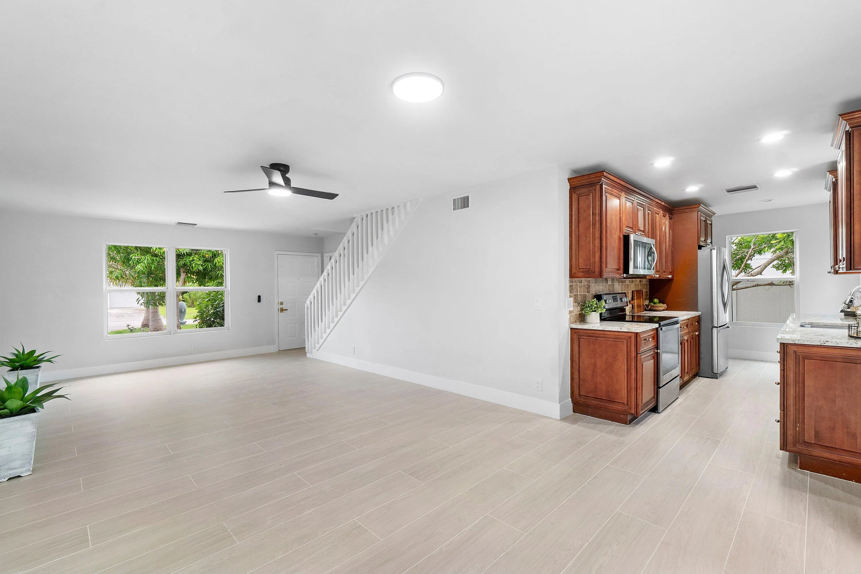 010-5119OakHillRoad-DelrayBeach-FL-33484