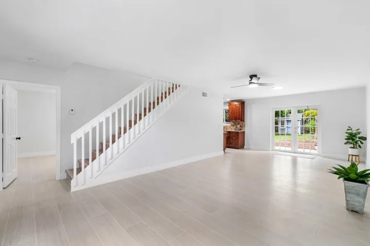 009-5119OakHillRoad-DelrayBeach-FL-33484