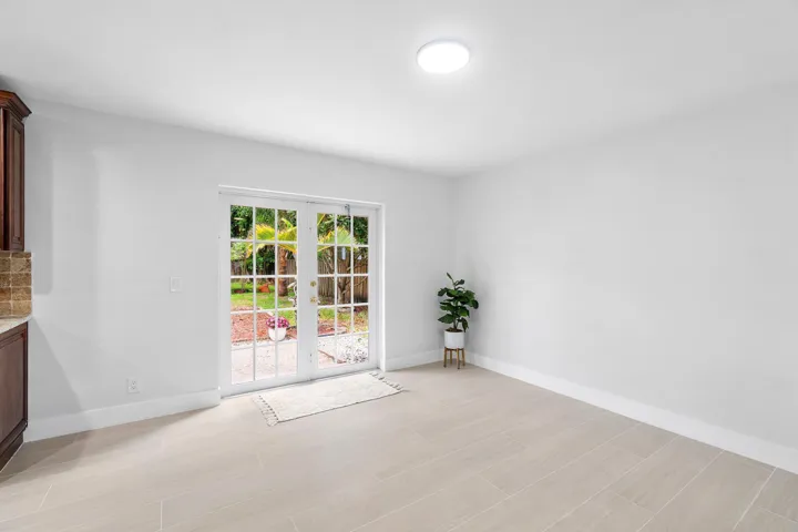 007-5119OakHillRoad-DelrayBeach-FL-33484