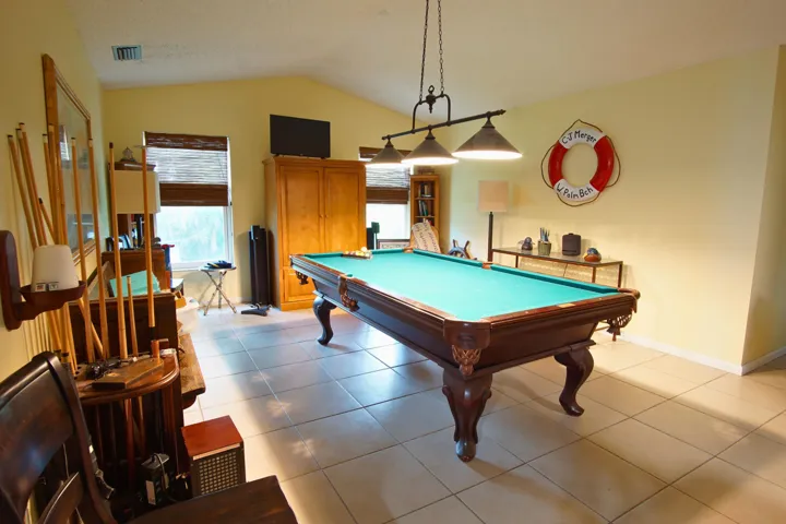 pool table